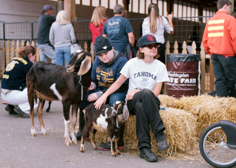 9818 Portra 160 NikEL Fair 007-Edit