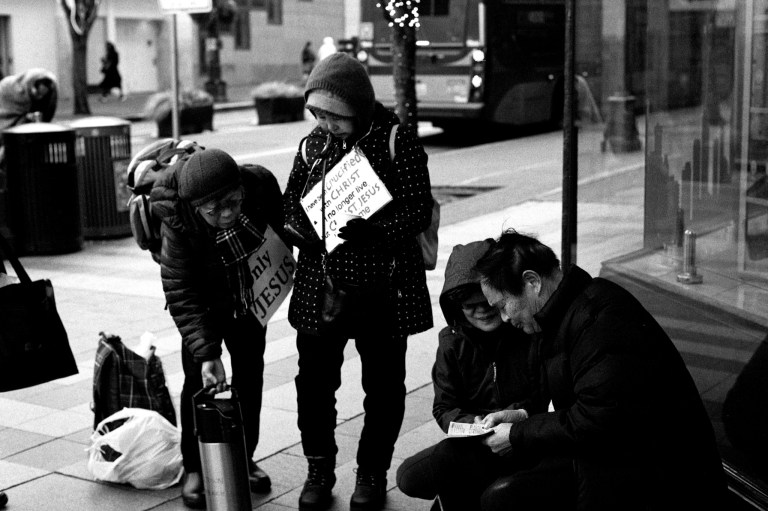 121618 Seattle HP5 Nik 50auto E 1600 527-Edit