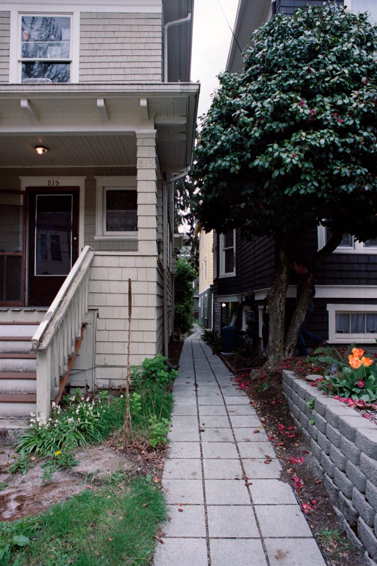 41619 XE Portra 160 Seattle 01 (18)-Edit