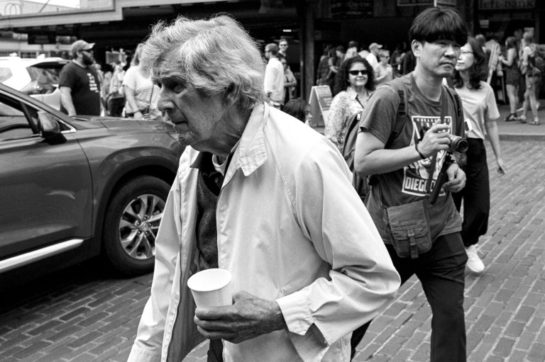 9219 Tmax 400 Seattle FM2 40 29-Edit